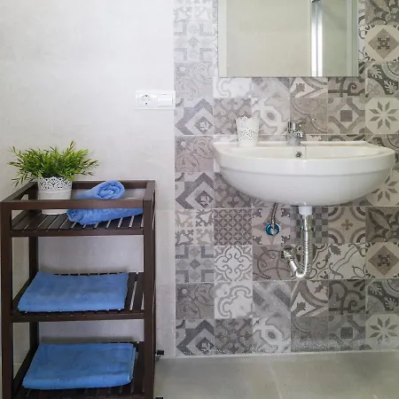 Castillo De Santa Clara-1 By Interhome Appartamento